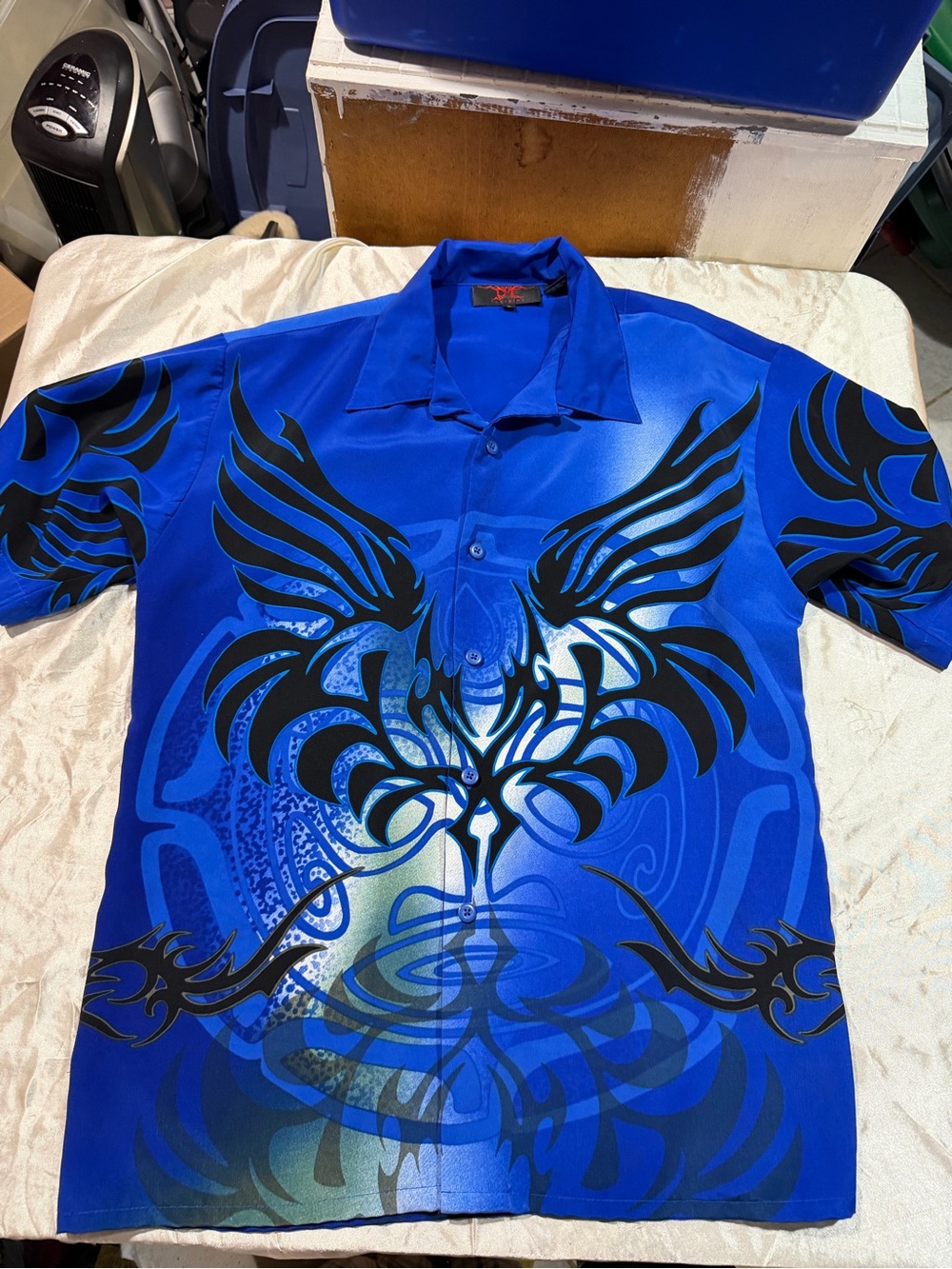 Y2K Dragonfly Blue Button Up Shirt with Black Tribal-Style Wings Graphic Size L.